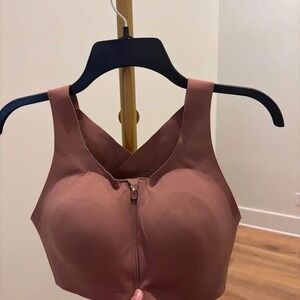 Lululemon Enlight Sports Bra - Brown- 34D $35